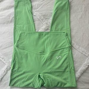 TLF leggings